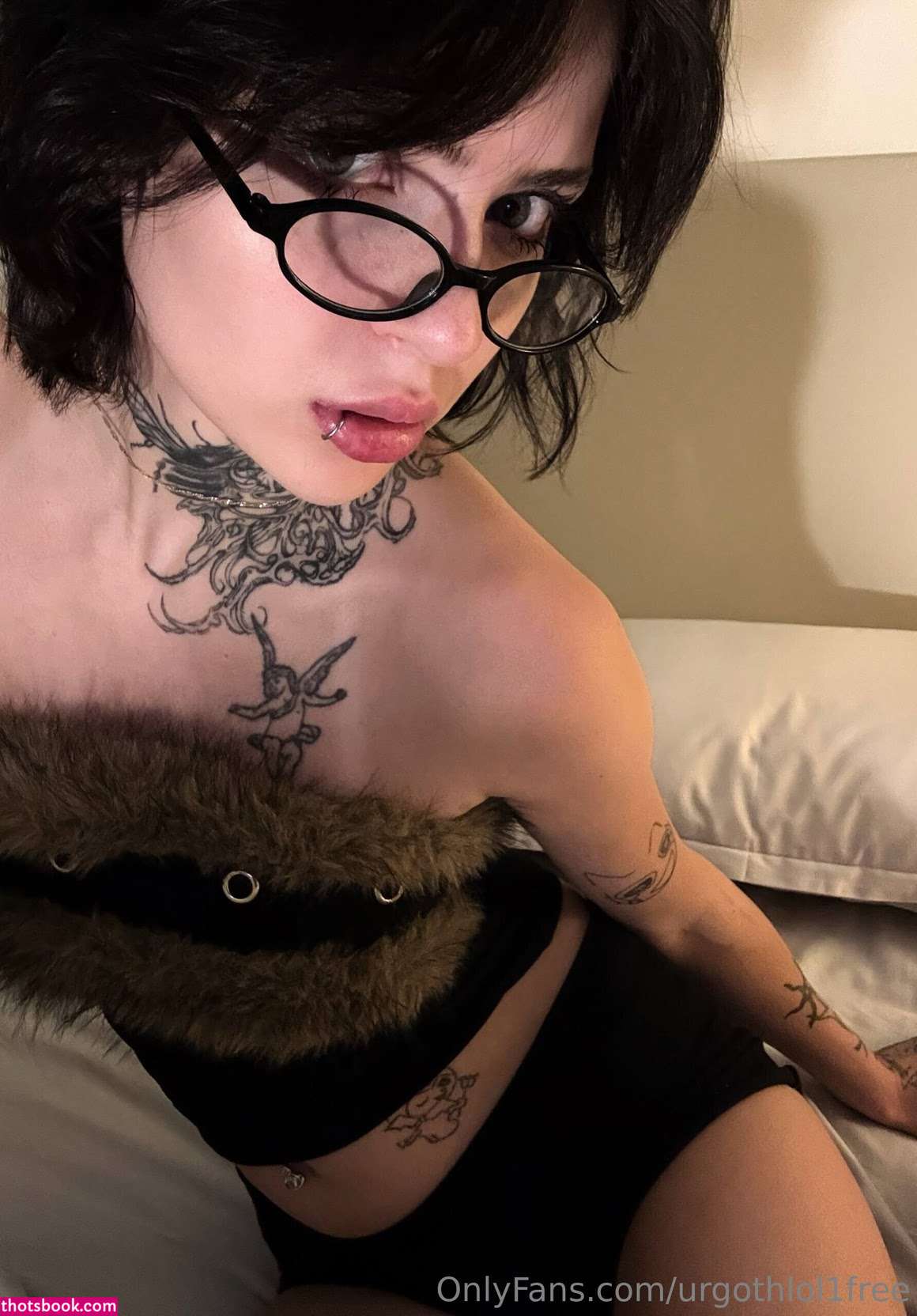 urgothlol1free Photo #23