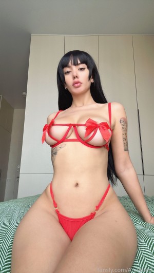 Anna Aifert Photo #211