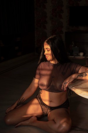 Yajnaseni Photo #174