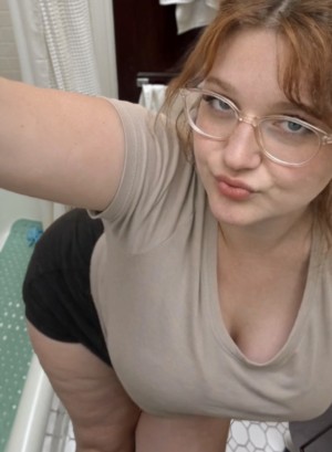 Mommyspecs Photo #5