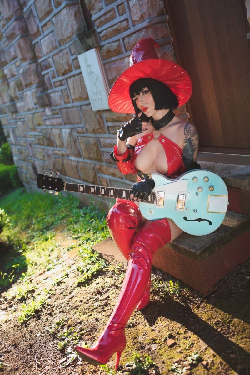 Katyuska Moonfox Photo #639