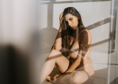 Georgia Carter Photo #8