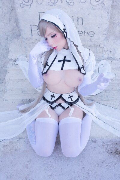 Katyuska Moonfox Photo #855