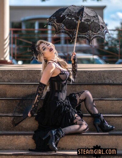 Itty Bitty Photo #52