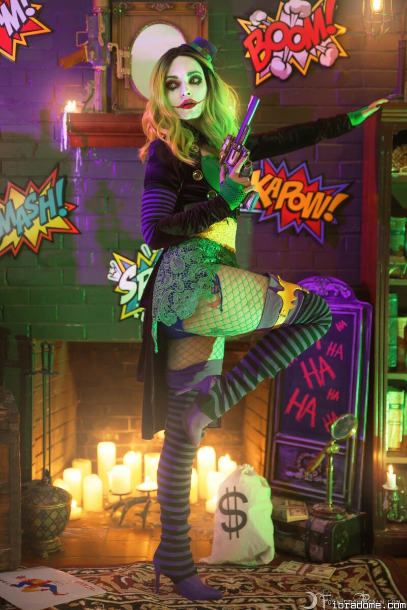 Genevieve Photo #313