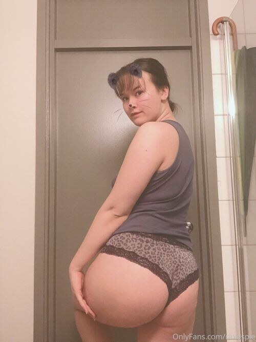 Domanatrix Photo #15