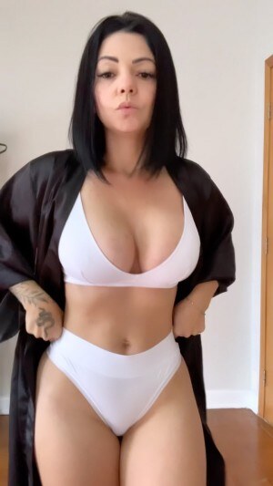 Eliane Zebini Photo #3