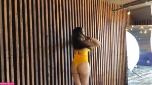 Nana Gouvea Video #34