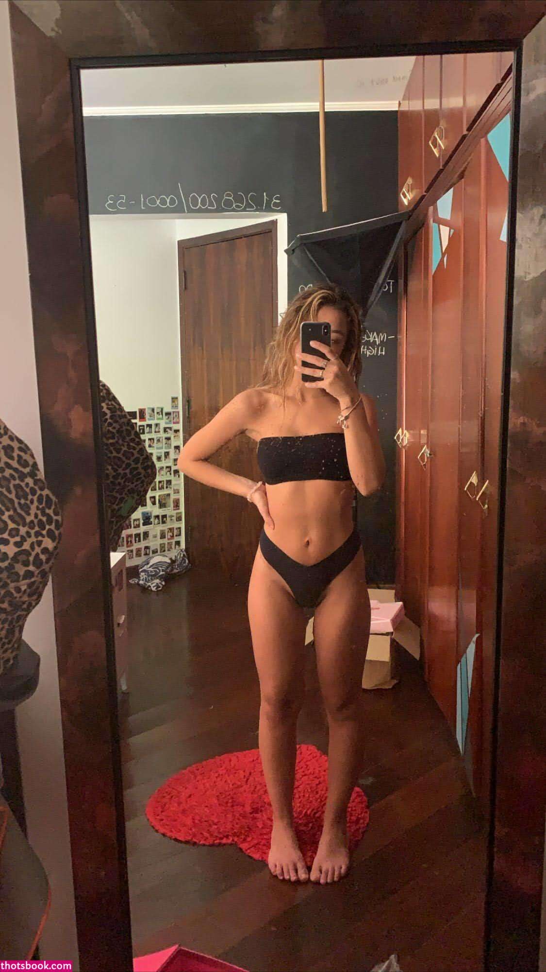 Bruna Carvalho Photo #11