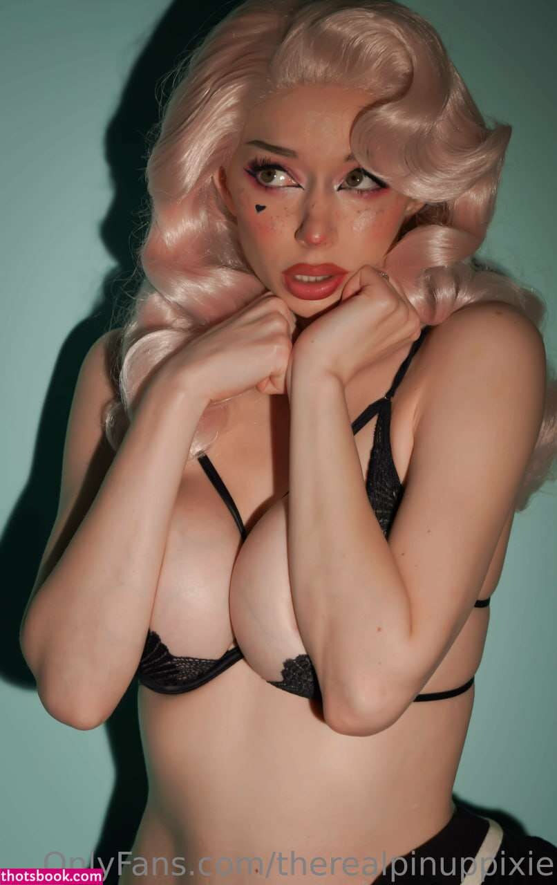 Pinuppixie Photo #47