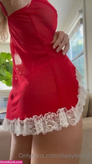 Daisy Keech Post #37