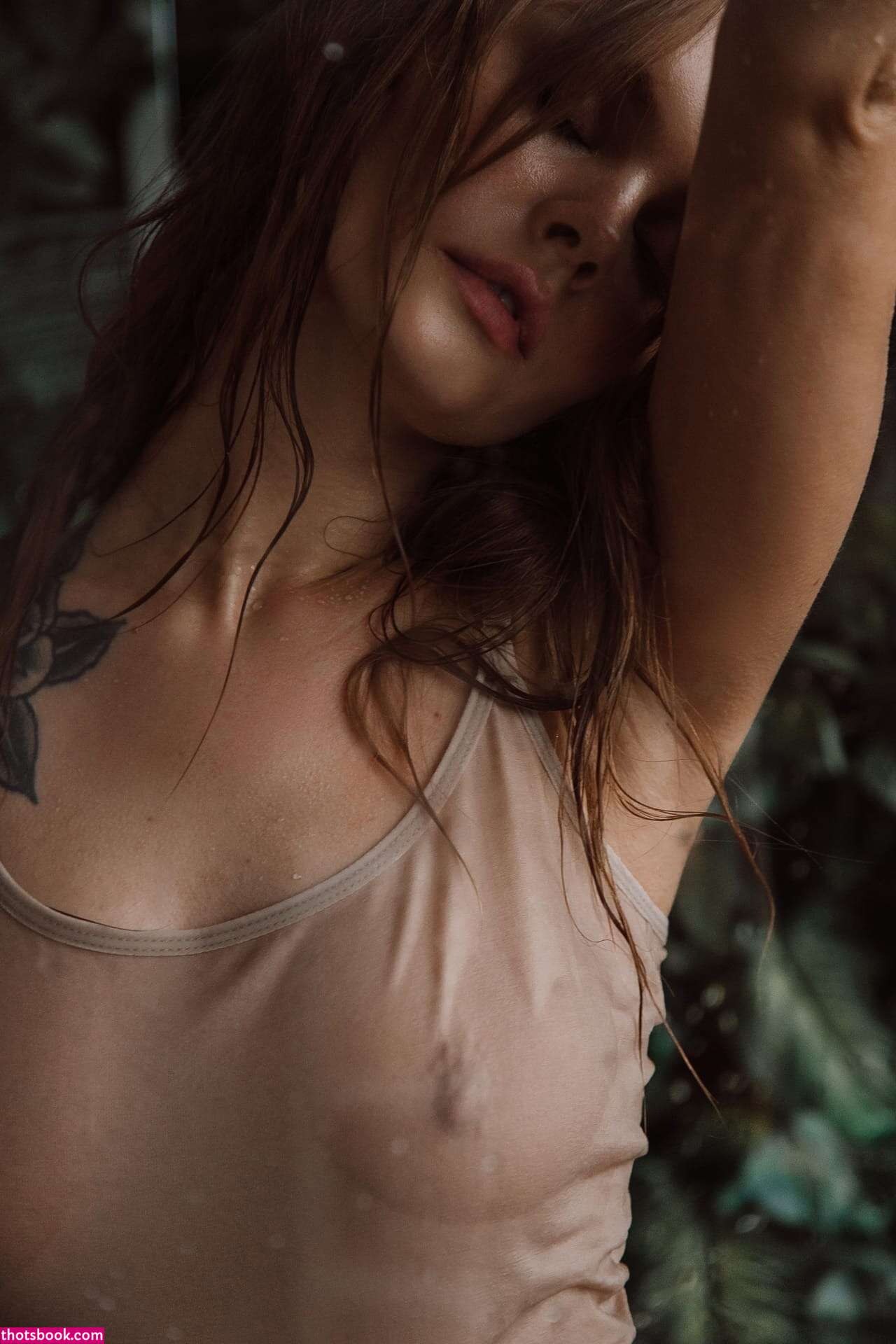 Anastasiya Scheglova Photo #4