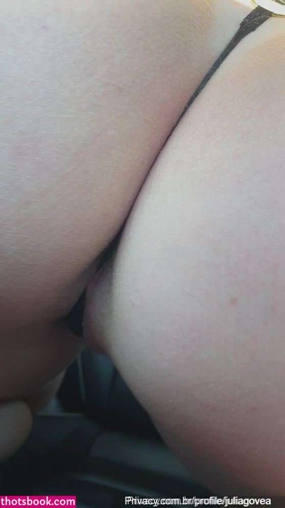 Julia Govea Photo #8