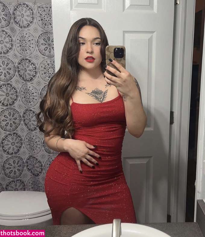 Adriana Salido Photo #7