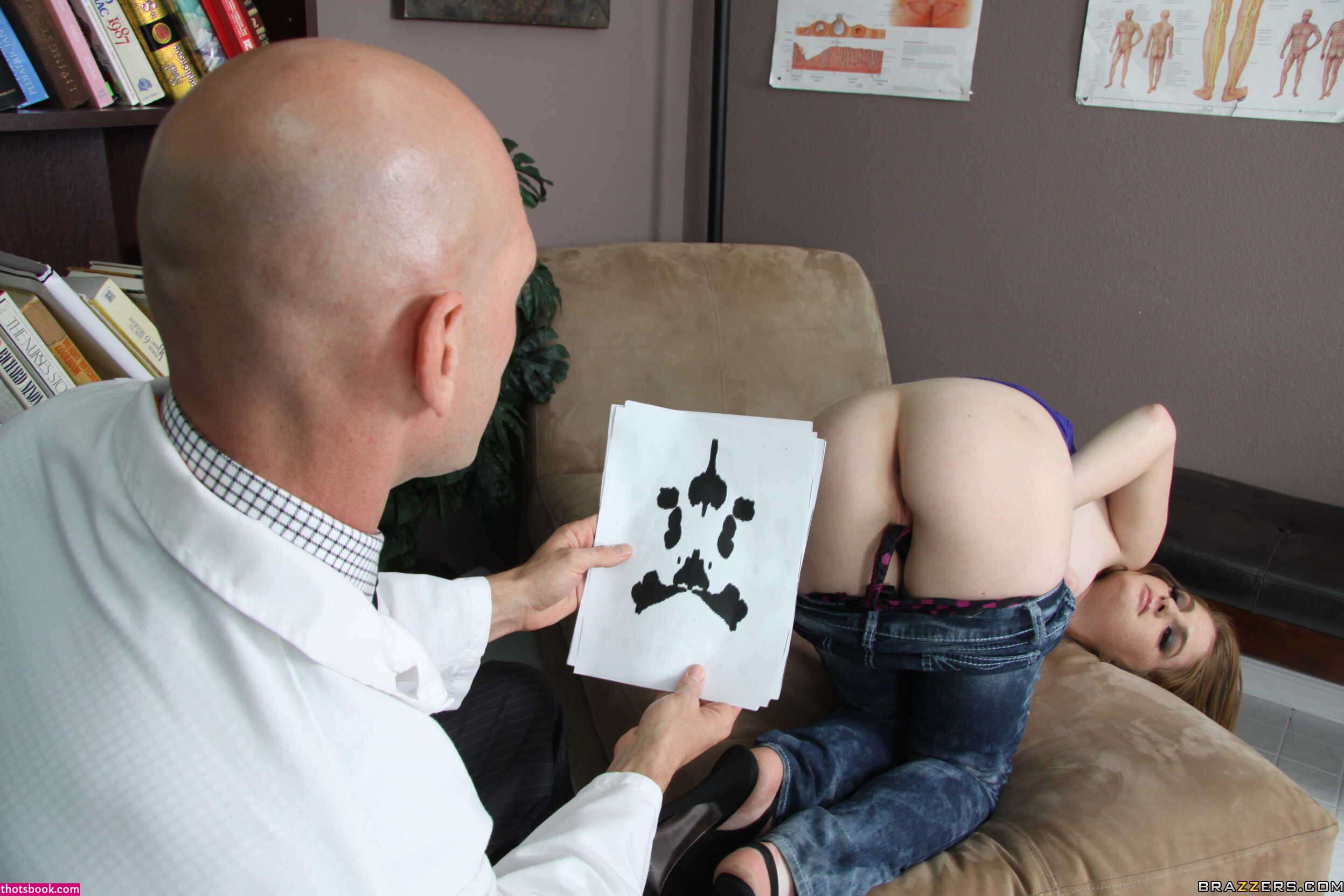 Faye Reagan Photo #219