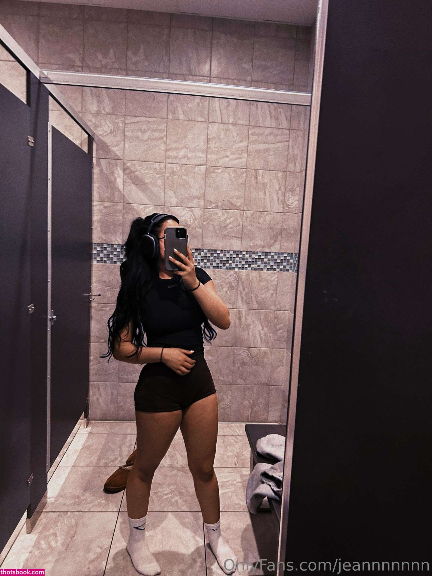 Jean Louie Photo #33