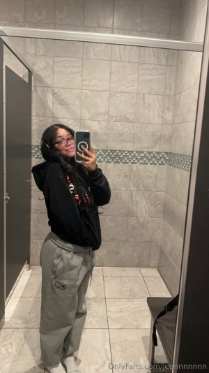 Jean Louie Photo #31