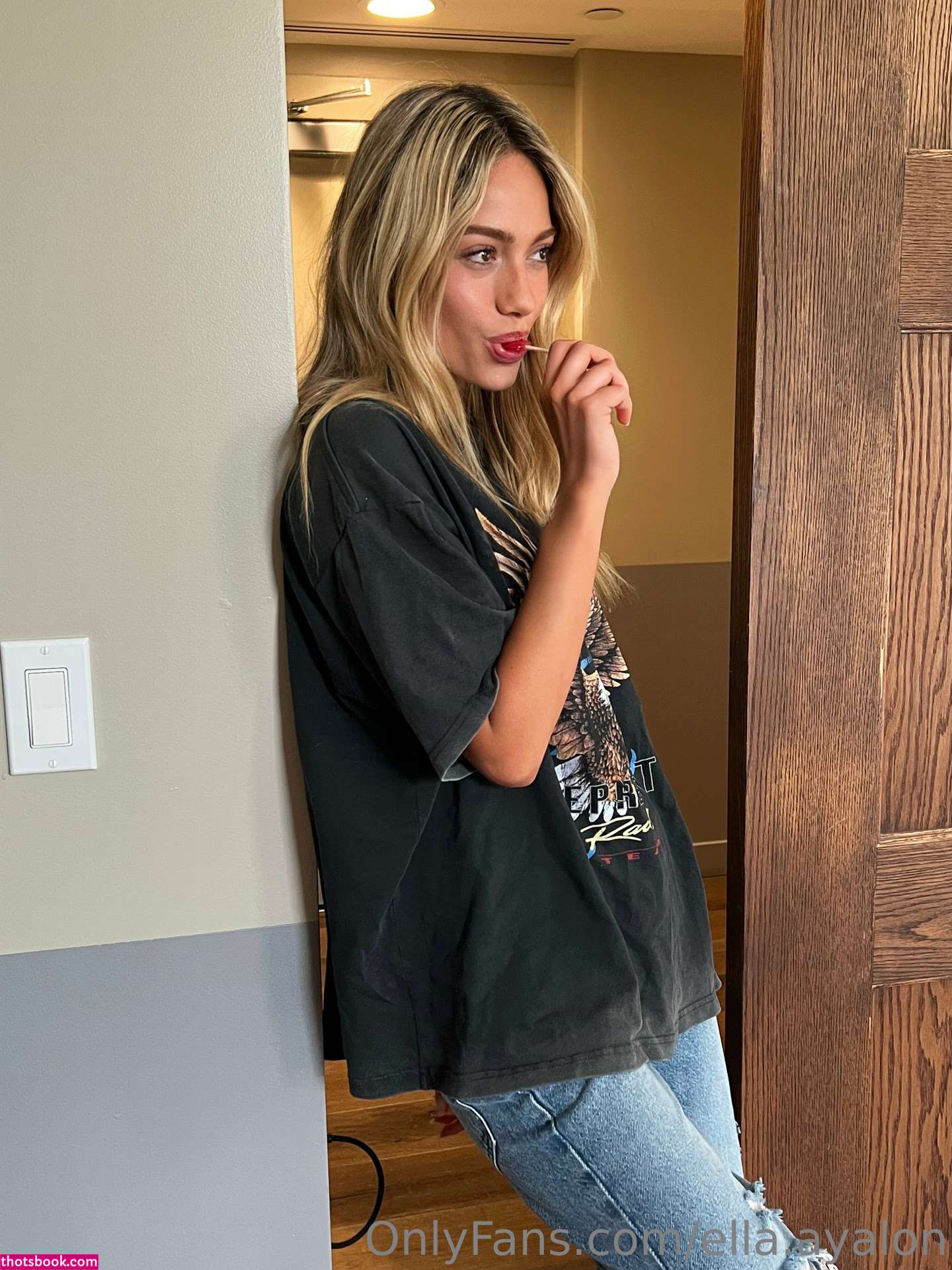 Ella Ayalon Photo #59