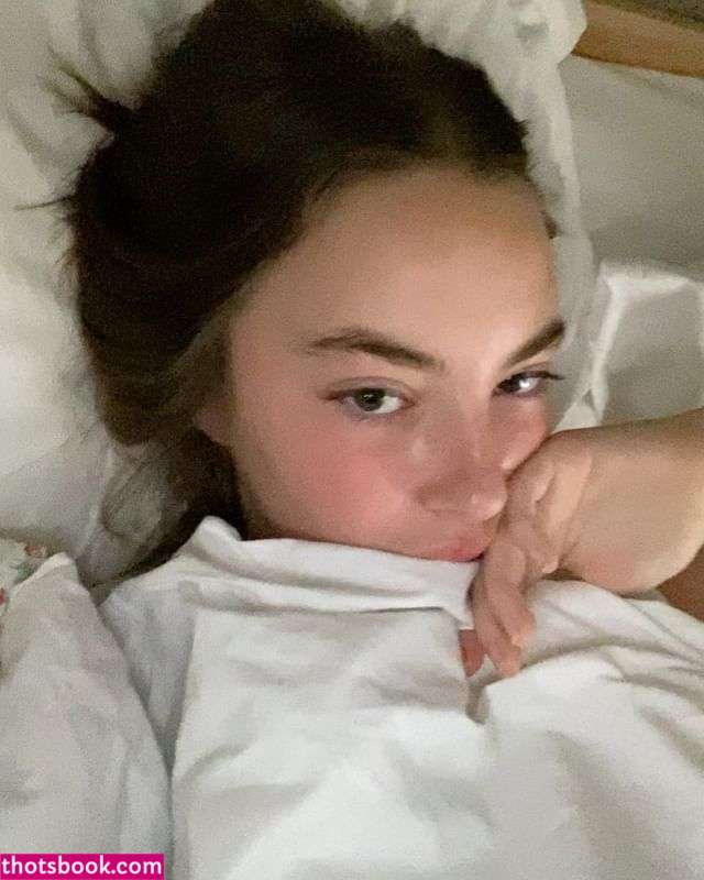 Amelie Manzoli Photo #10