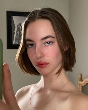 Amelie Manzoli Photo #8