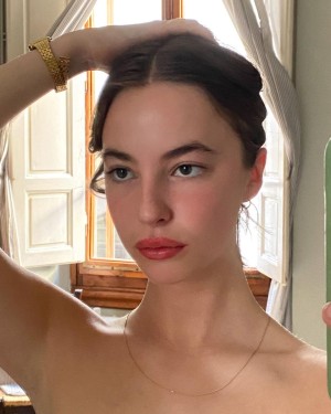 Amelie Manzoli Photo #12