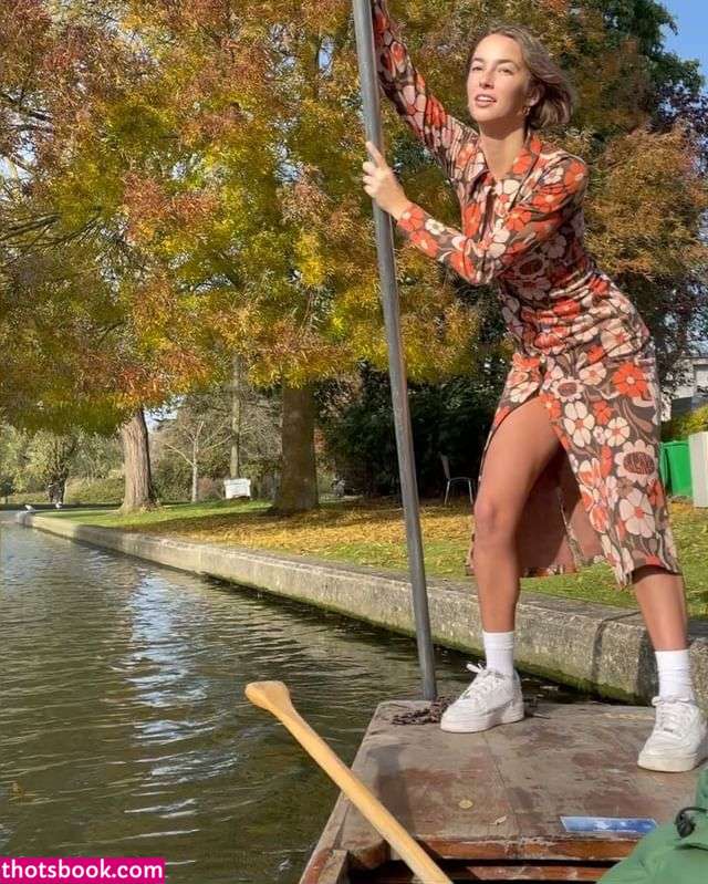 Amelie Manzoli Photo #20