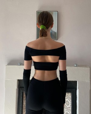 Amelie Manzoli Photo #29