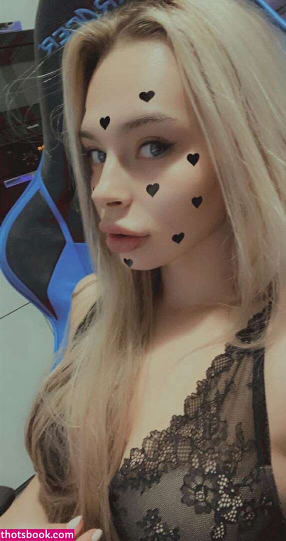 Mihalina Novakovskaya Photo #4