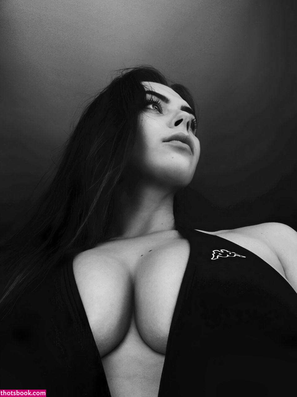 Mihalina Novakovskaya Photo #90