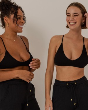 Amelie Manzoli Photo #106