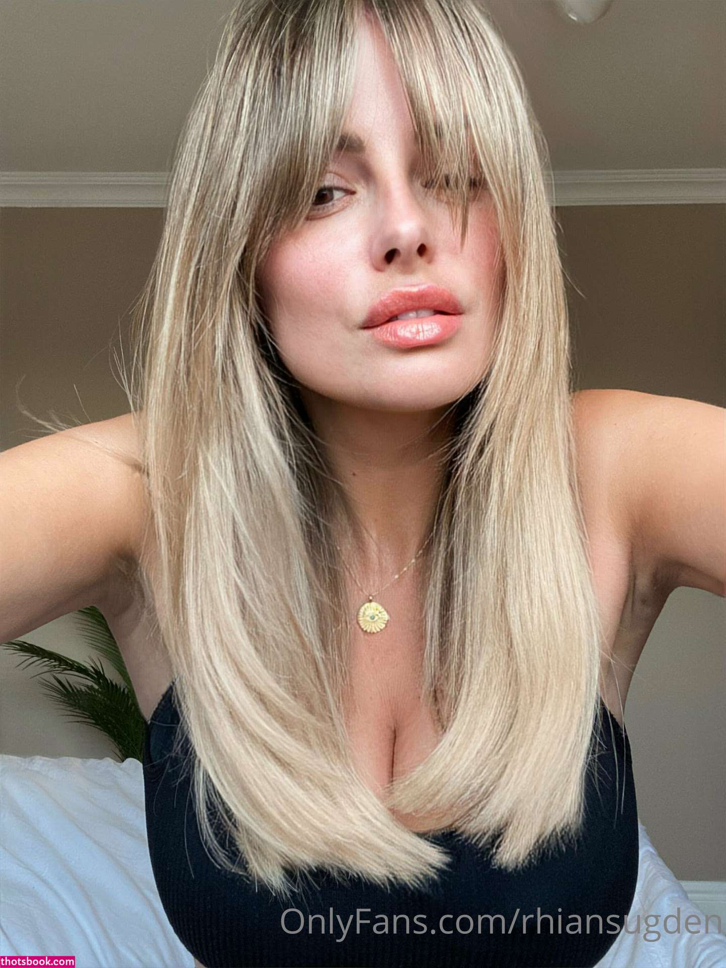 Rhian Sugden Photo #117