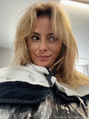 Rhian Sugden Photo #129