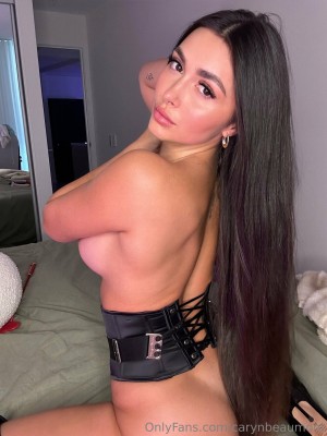 Caryn Beaumont Photo #87