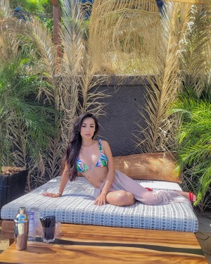 Elizabeth Tran Photo #22