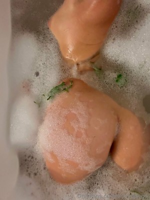 kirakittyxxx Photo #50