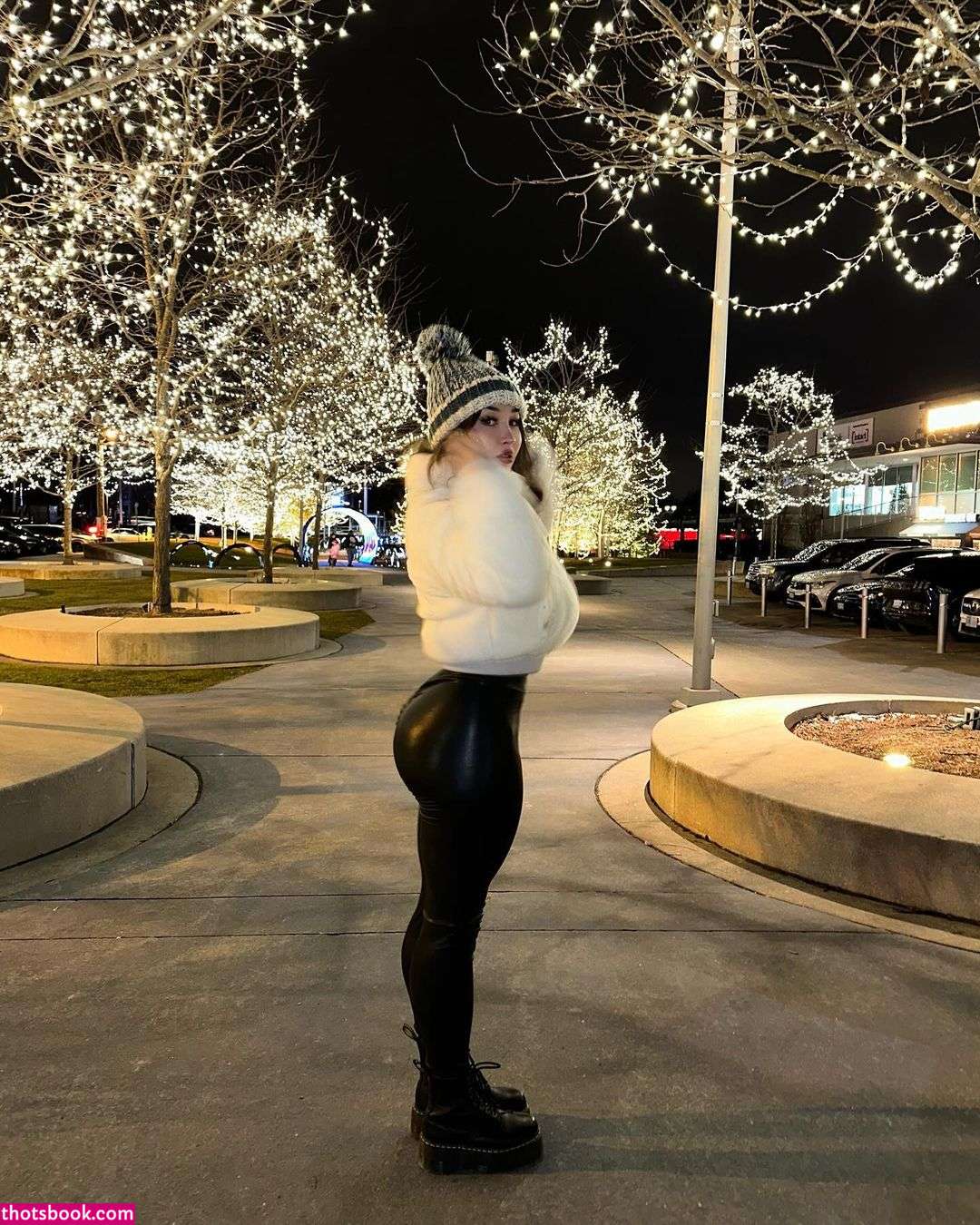 Louisa Khovanski Photo #243