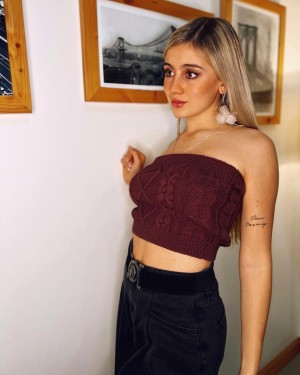 Morena Beltran Post #1