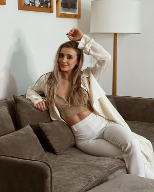 Morena Beltran Photo #62