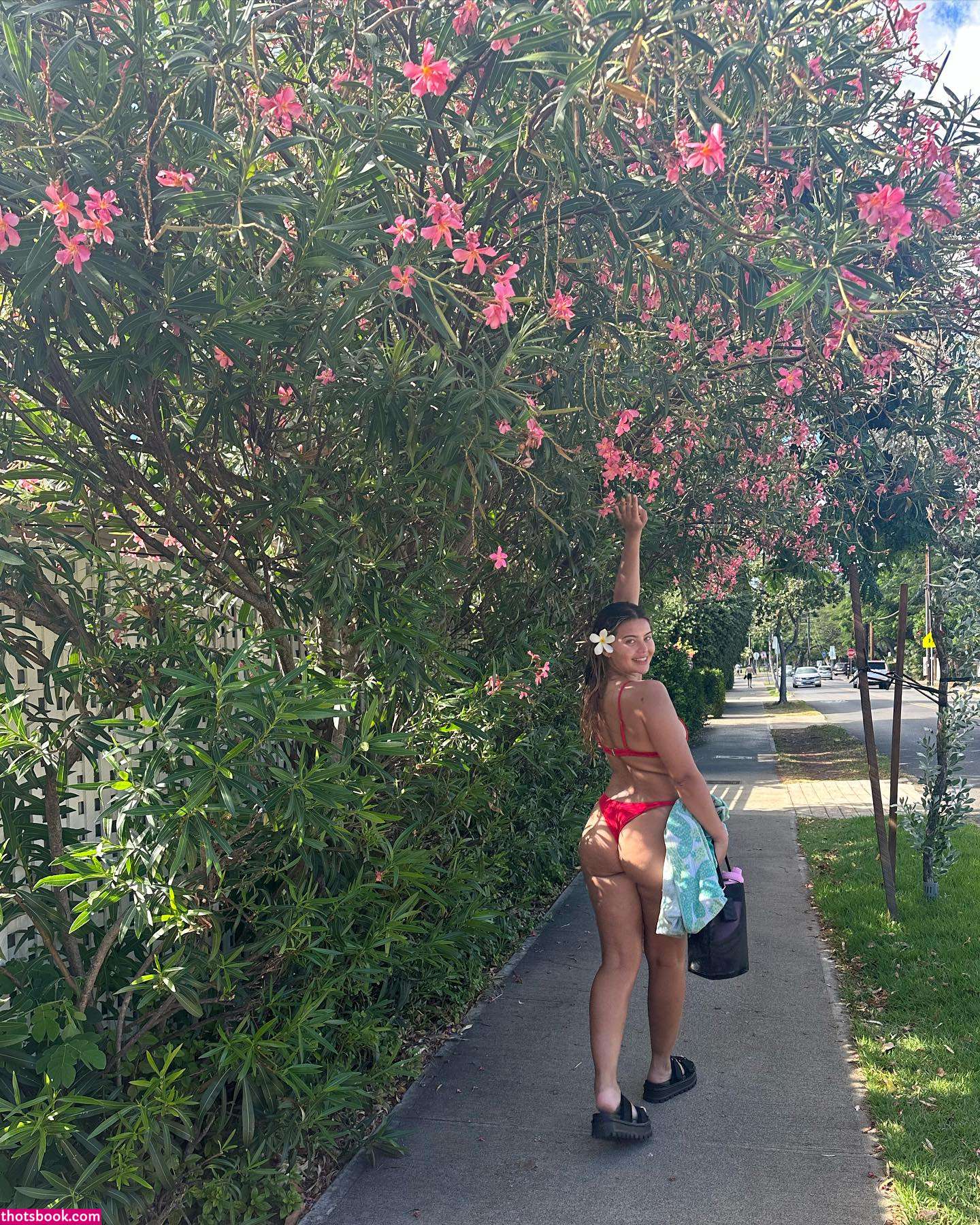 Sofia Jamora Photo #129