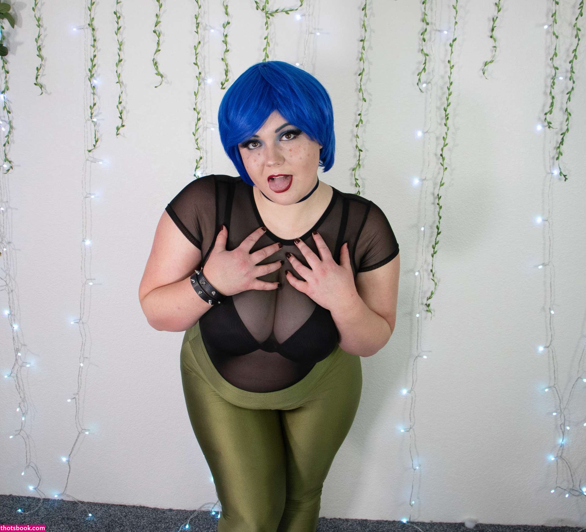 Vixenshelby Photo #13