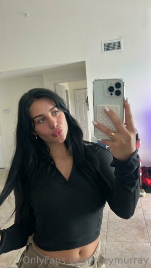 Riley Murray Photo #172