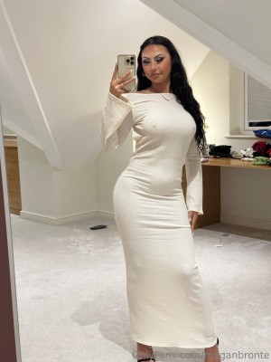 Megan Bronte Photo #25