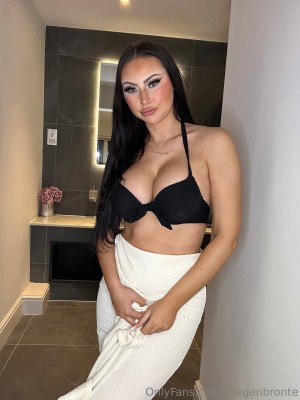 Megan Bronte Photo #44