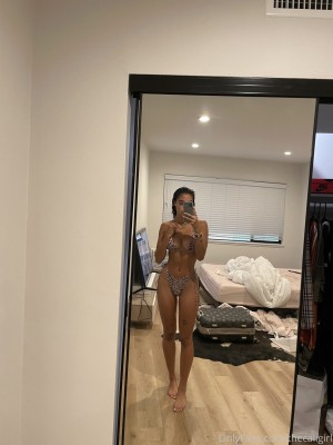 Undercover Freak Photo #30