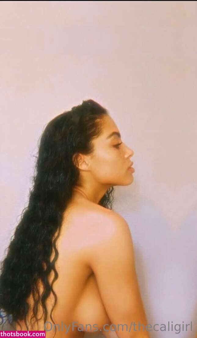 Undercover Freak Photo #120