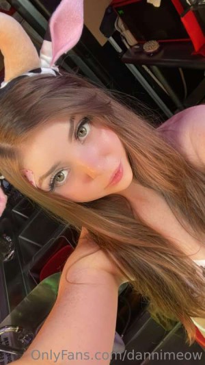 Danni Meow Photo #275