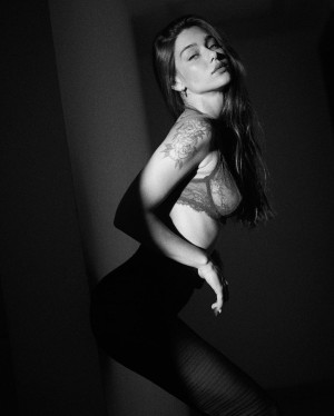 Milana Vino Photo #22