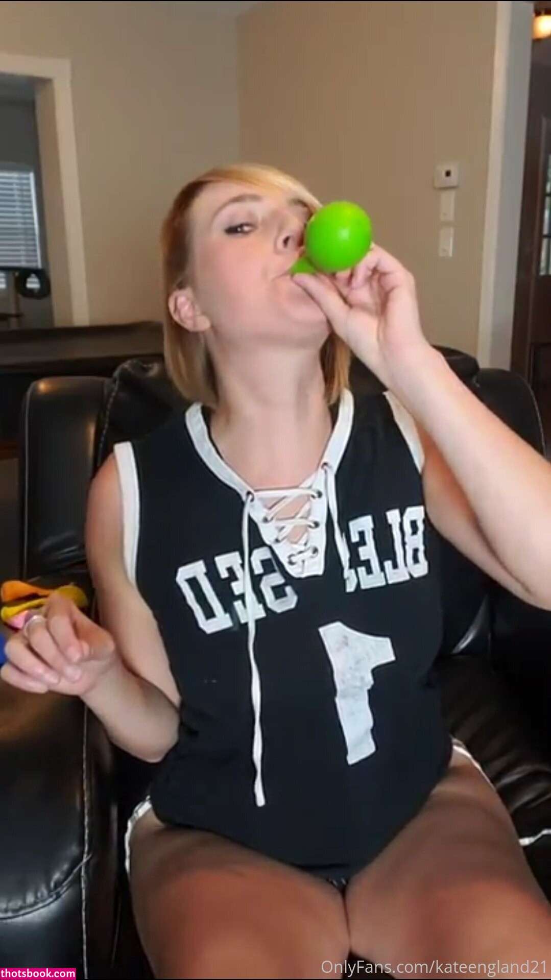 Kate England Photo #17