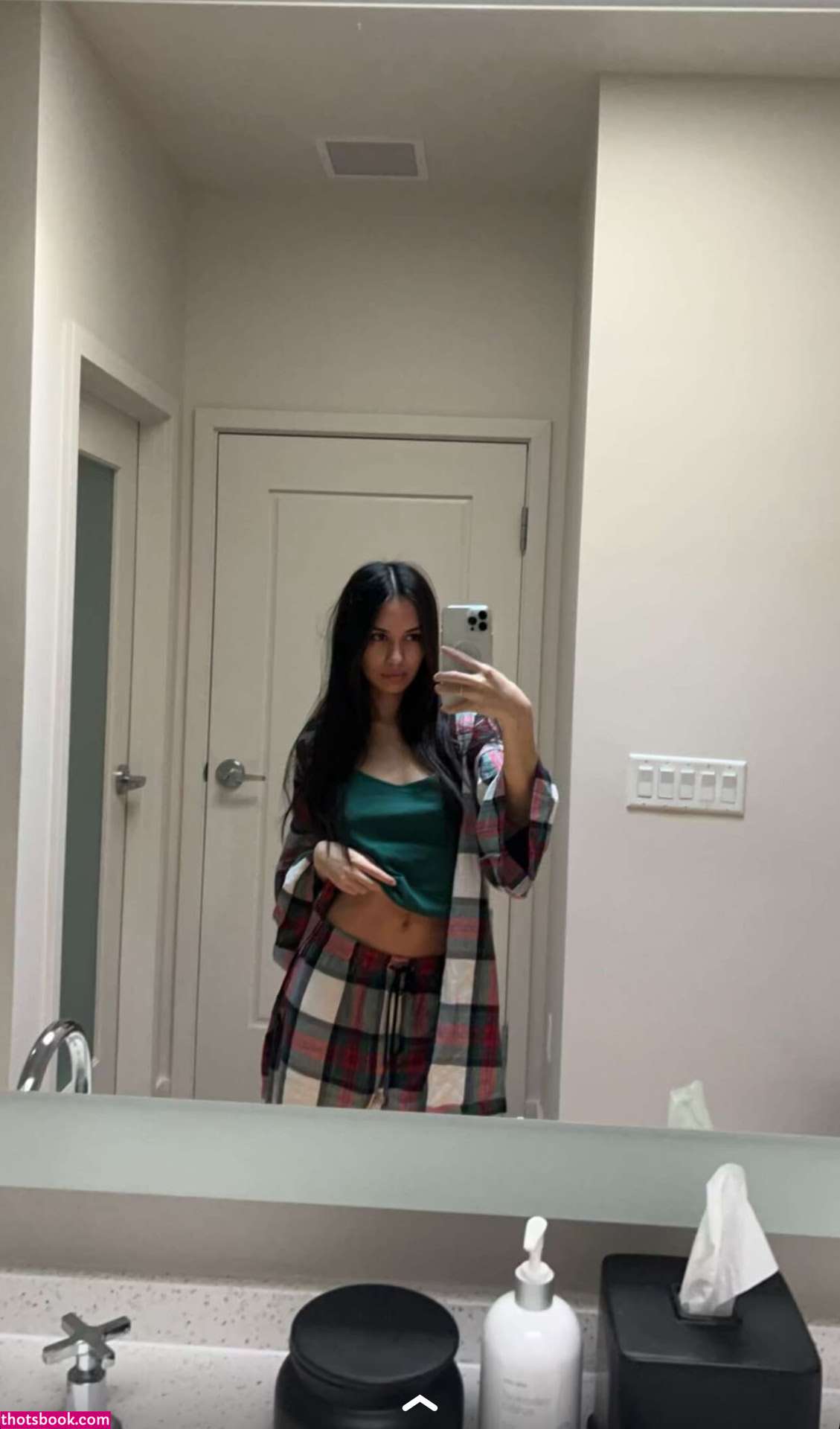 Caryn Marjorie Photo #240