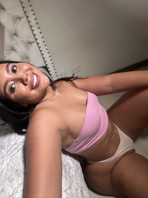 Charlote Rouge Photo #22